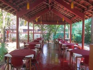Kristal Sands Beach Resort Calangute Extérieur photo